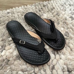 Vionic Sz 8.5 comfort flip flops
